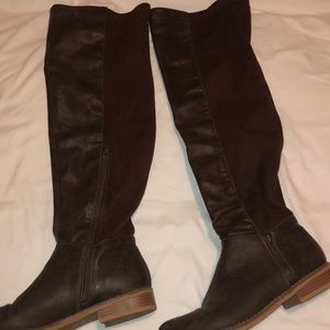 Boots- great condition